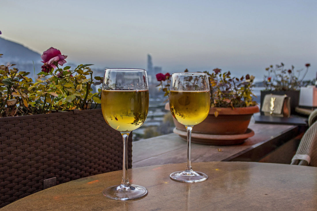 Vino naranja VS vino de naranja - Tradición, Técnica y Diferencias